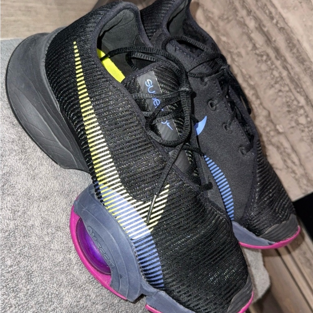 Nike Air Zoom SuperRep 2 'Black Red Plum'. Women size 8.5